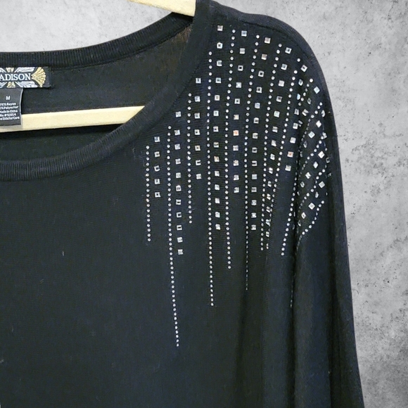 Madison sweater Black With Sequined 3/4 Sleeves Tunic Size M - Picture 2 of 5